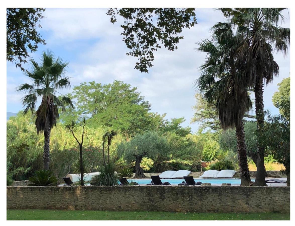 مبيت وإفطار Saint-Génis Domaine Castell De Bles المظهر الخارجي الصورة